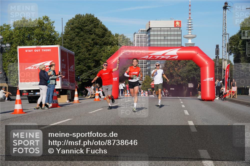 07.09.2025 - BARMER Alsterlauf Yannick Fuchs http://msf.ph/oto/8738646 07.09.2025 09:25:46 Laufen 354 meine-sportfotos.de