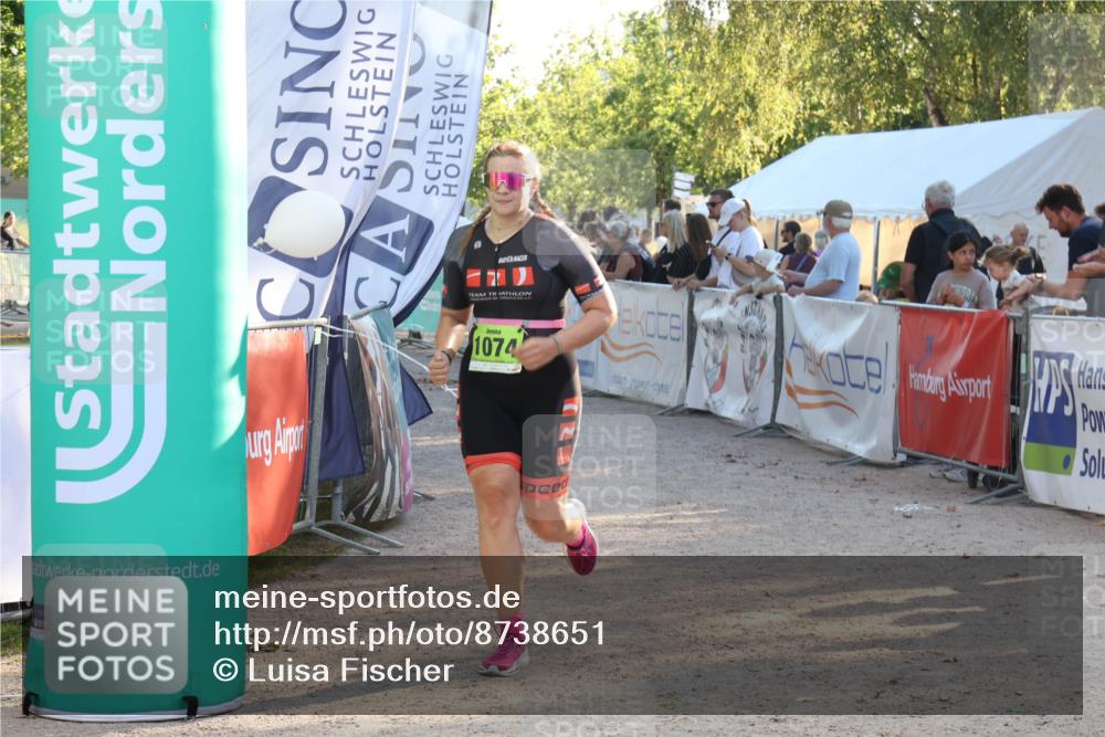 07.09.2025 - 19. Norderstedt Triathlon Luisa Fischer http://msf.ph/oto/8738651 07.09.2025 16:48:29 Ziel 1074 meine-sportfotos.de