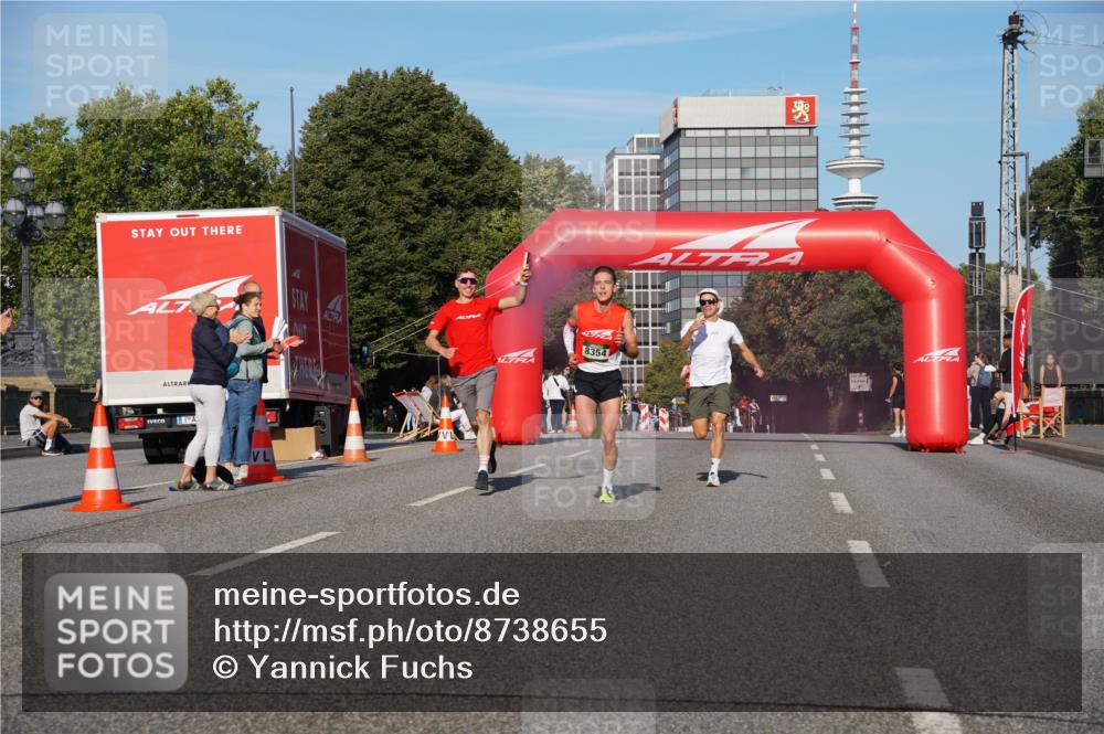 07.09.2025 - BARMER Alsterlauf Yannick Fuchs http://msf.ph/oto/8738655 07.09.2025 09:25:47 Laufen 8354 meine-sportfotos.de