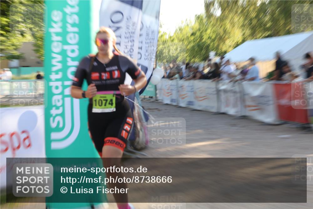 07.09.2025 - 19. Norderstedt Triathlon Luisa Fischer http://msf.ph/oto/8738666 07.09.2025 16:48:30 Ziel 1074 meine-sportfotos.de