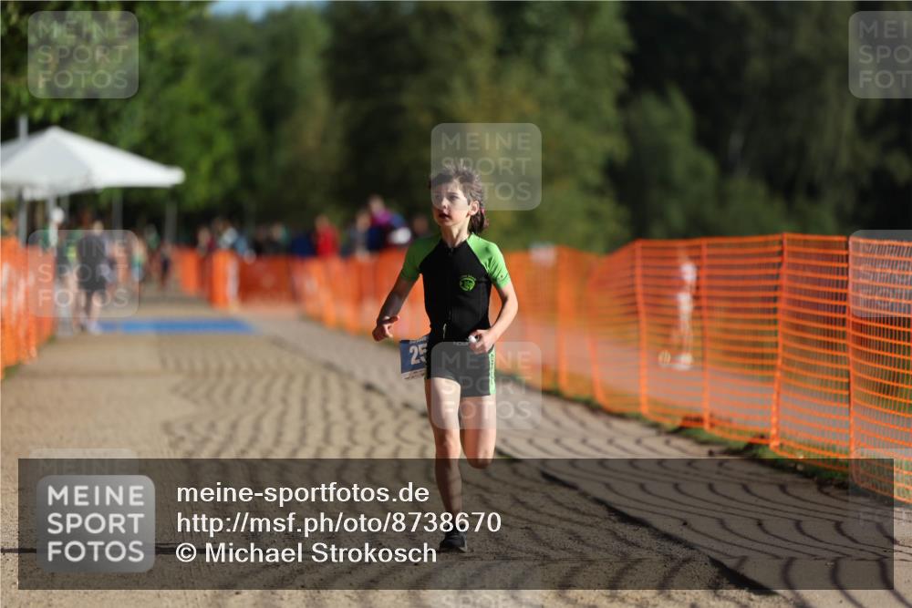 07.09.2025 - 19. Norderstedt Triathlon Michael Strokosch http://msf.ph/oto/8738670 07.09.2025 09:12:55 Laufen 25, 54 meine-sportfotos.de