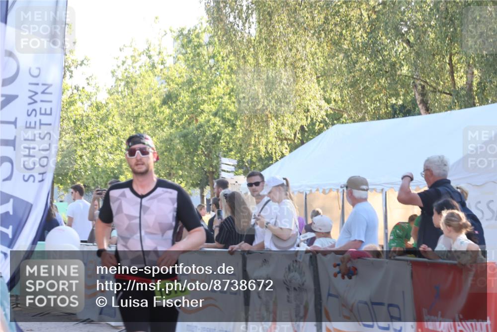 07.09.2025 - 19. Norderstedt Triathlon Luisa Fischer http://msf.ph/oto/8738672 07.09.2025 16:48:33 Ziel 1074, 1618 meine-sportfotos.de
