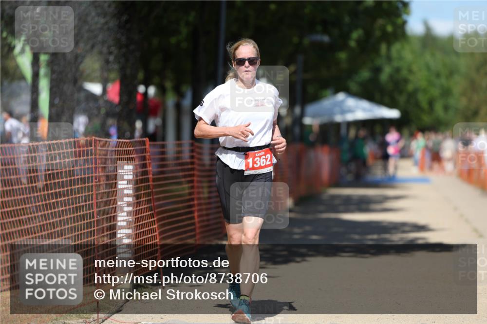 07.09.2025 - 19. Norderstedt Triathlon Michael Strokosch http://msf.ph/oto/8738706 07.09.2025 13:46:13 Laufen 351, 1362 meine-sportfotos.de
