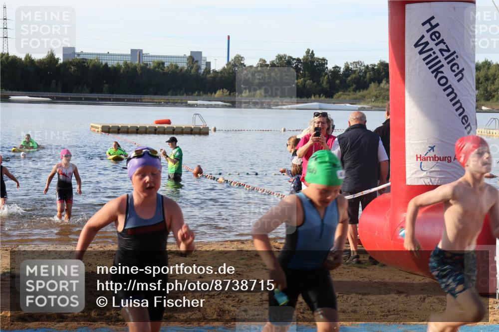 07.09.2025 - 19. Norderstedt Triathlon Luisa Fischer http://msf.ph/oto/8738715 07.09.2025 09:03:44 Schwimmen 2, 8, 13, 19, 28, 34, 35, 38, 48 meine-sportfotos.de