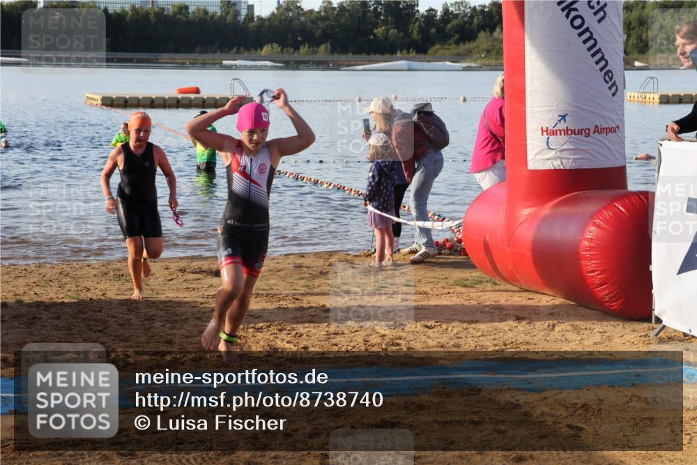 07.09.2025 - 19. Norderstedt Triathlon Luisa Fischer http://msf.ph/oto/8738740 07.09.2025 09:03:48 Schwimmen 2, 8, 13, 19, 28, 35, 38, 48 meine-sportfotos.de