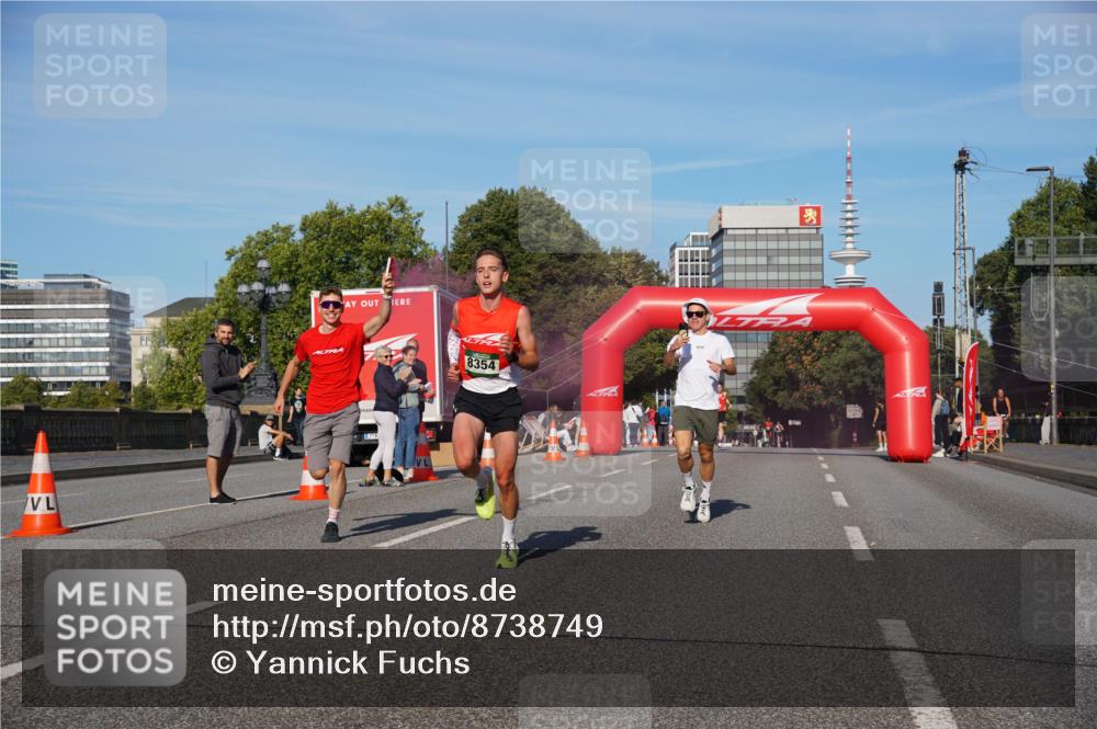 07.09.2025 - BARMER Alsterlauf Yannick Fuchs http://msf.ph/oto/8738749 07.09.2025 09:25:48 Laufen 8354 meine-sportfotos.de
