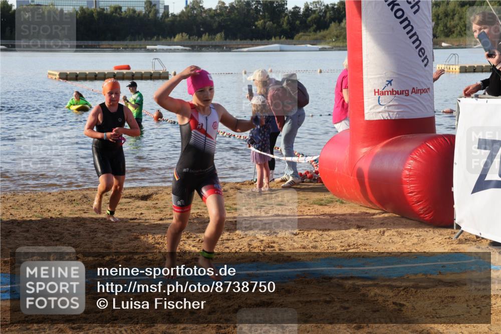 07.09.2025 - 19. Norderstedt Triathlon Luisa Fischer http://msf.ph/oto/8738750 07.09.2025 09:03:48 Schwimmen 2, 8, 13, 19, 28, 35, 38, 48 meine-sportfotos.de