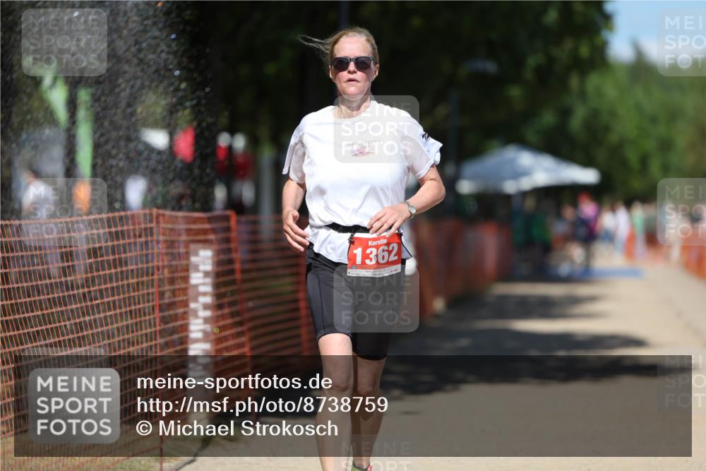07.09.2025 - 19. Norderstedt Triathlon Michael Strokosch http://msf.ph/oto/8738759 07.09.2025 13:46:14 Laufen 1362 meine-sportfotos.de
