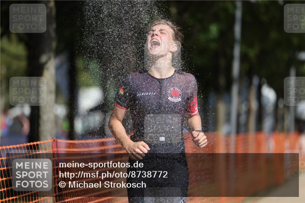 07.09.2025 - 19. Norderstedt Triathlon Michael Strokosch http://msf.ph/oto/8738772 07.09.2025 11:50:23 Laufen 1156 meine-sportfotos.de