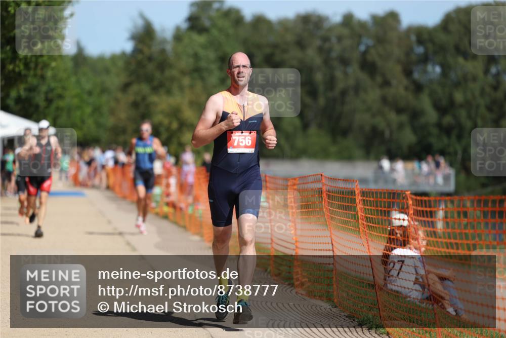 07.09.2025 - 19. Norderstedt Triathlon Michael Strokosch http://msf.ph/oto/8738777 07.09.2025 12:29:26 Laufen 756, 791, 802, 818, 835, 1217 meine-sportfotos.de