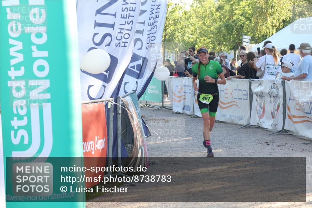 07.09.2025 - 19. Norderstedt Triathlon Luisa Fischer http://msf.ph/oto/8738783 07.09.2025 16:48:51 Ziel 467, 1077, 1093 meine-sportfotos.de