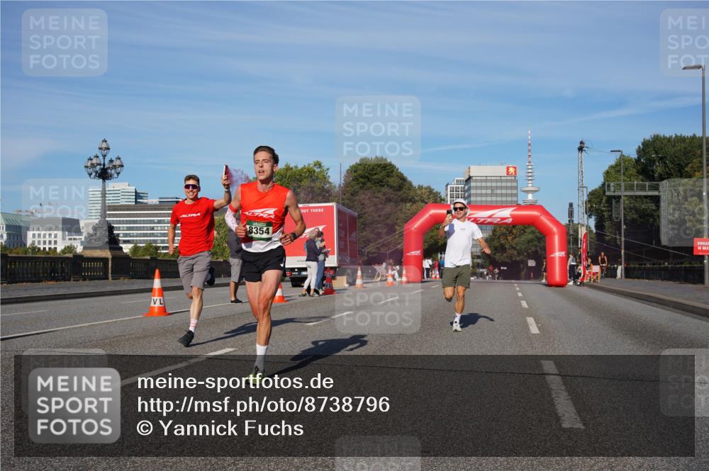 07.09.2025 - BARMER Alsterlauf Yannick Fuchs http://msf.ph/oto/8738796 07.09.2025 09:25:49 Laufen 8354 meine-sportfotos.de