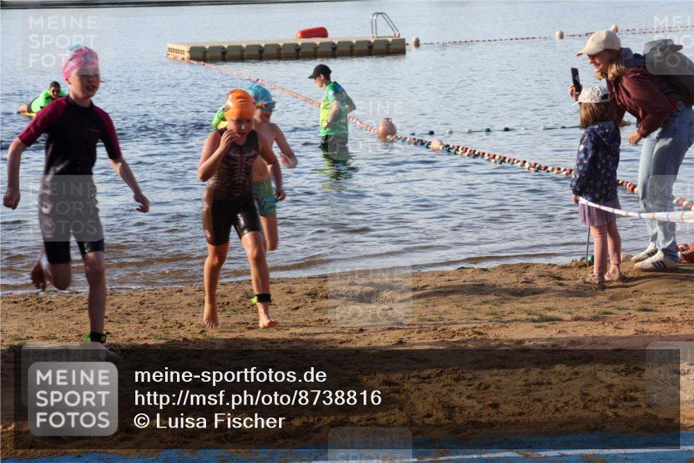07.09.2025 - 19. Norderstedt Triathlon Luisa Fischer http://msf.ph/oto/8738816 07.09.2025 09:03:56 Schwimmen 8, 10, 13, 18, 20, 28, 35, 48 meine-sportfotos.de