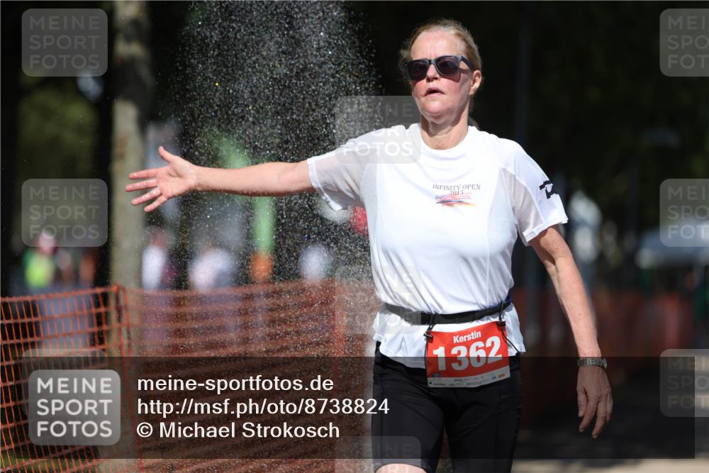 07.09.2025 - 19. Norderstedt Triathlon Michael Strokosch http://msf.ph/oto/8738824 07.09.2025 13:46:15 Laufen 1362 meine-sportfotos.de