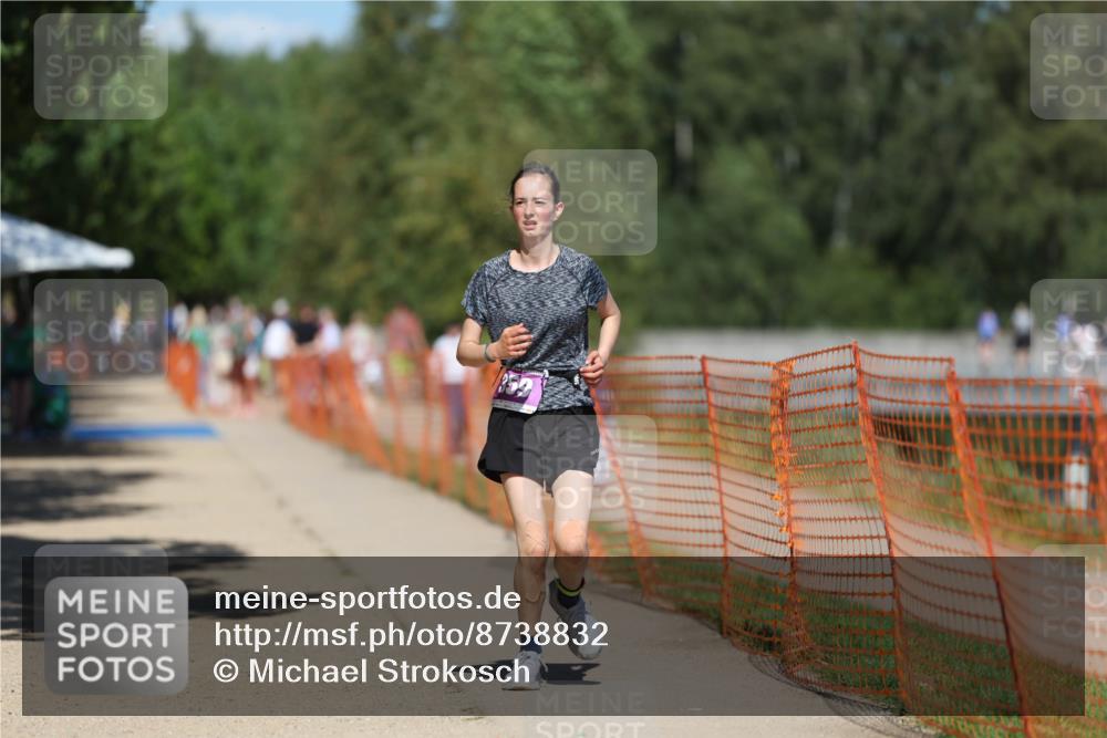 07.09.2025 - 19. Norderstedt Triathlon Michael Strokosch http://msf.ph/oto/8738832 07.09.2025 13:46:36 Laufen 359, 804 meine-sportfotos.de