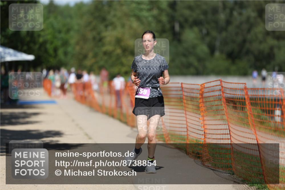07.09.2025 - 19. Norderstedt Triathlon Michael Strokosch http://msf.ph/oto/8738854 07.09.2025 13:46:37 Laufen 359, 804 meine-sportfotos.de