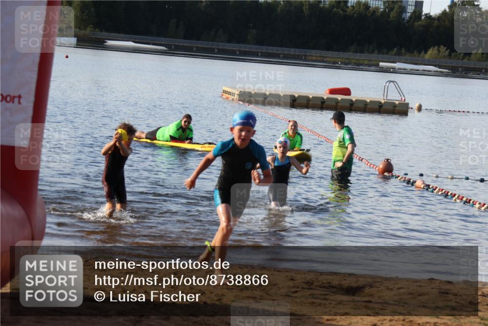 07.09.2025 - 19. Norderstedt Triathlon Luisa Fischer http://msf.ph/oto/8738866 07.09.2025 09:04:12 Schwimmen 24, 43 meine-sportfotos.de