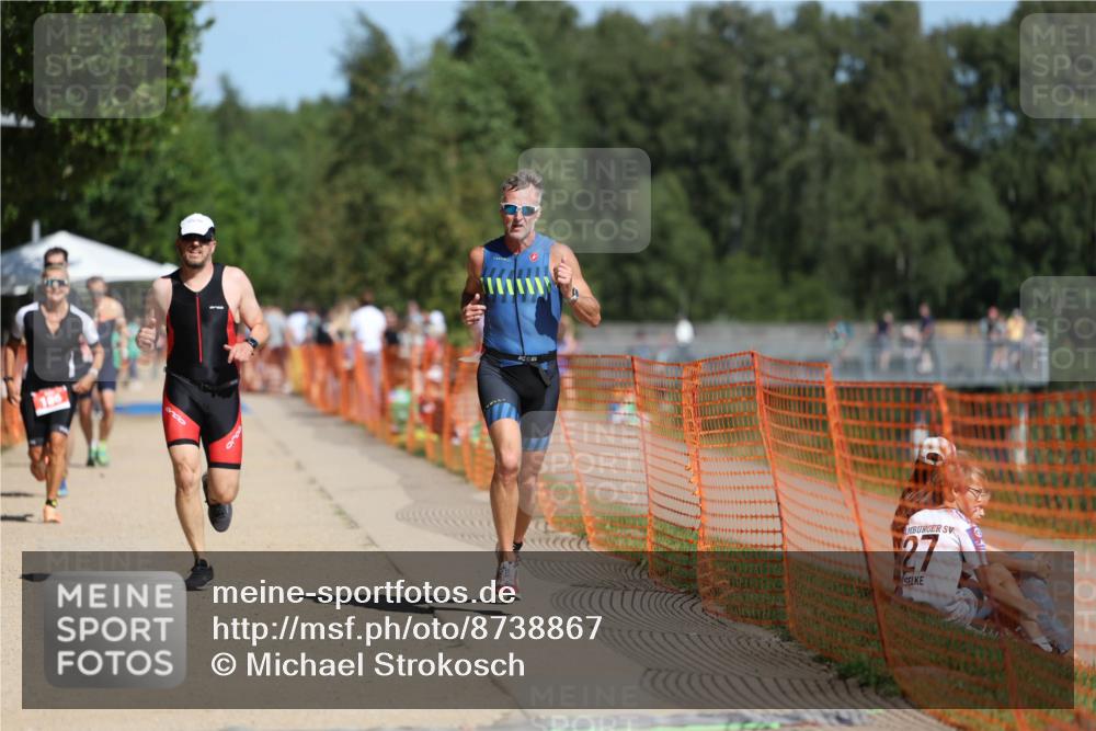 07.09.2025 - 19. Norderstedt Triathlon Michael Strokosch http://msf.ph/oto/8738867 07.09.2025 12:29:30 Laufen 186, 756, 791, 802, 1350 meine-sportfotos.de