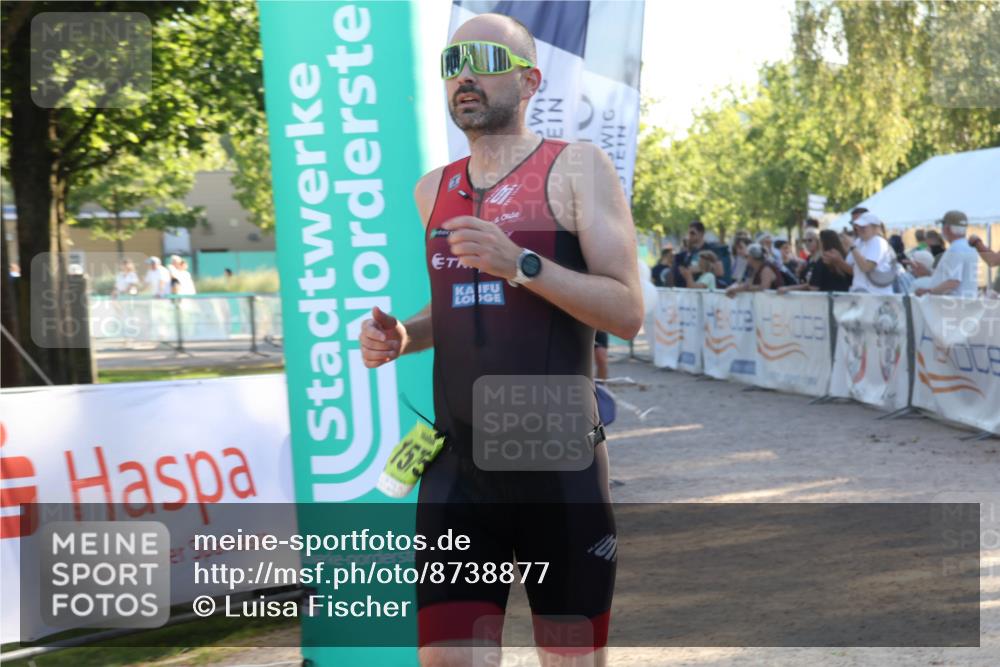 07.09.2025 - 19. Norderstedt Triathlon Luisa Fischer http://msf.ph/oto/8738877 07.09.2025 16:48:58 Ziel 467, 1575 meine-sportfotos.de