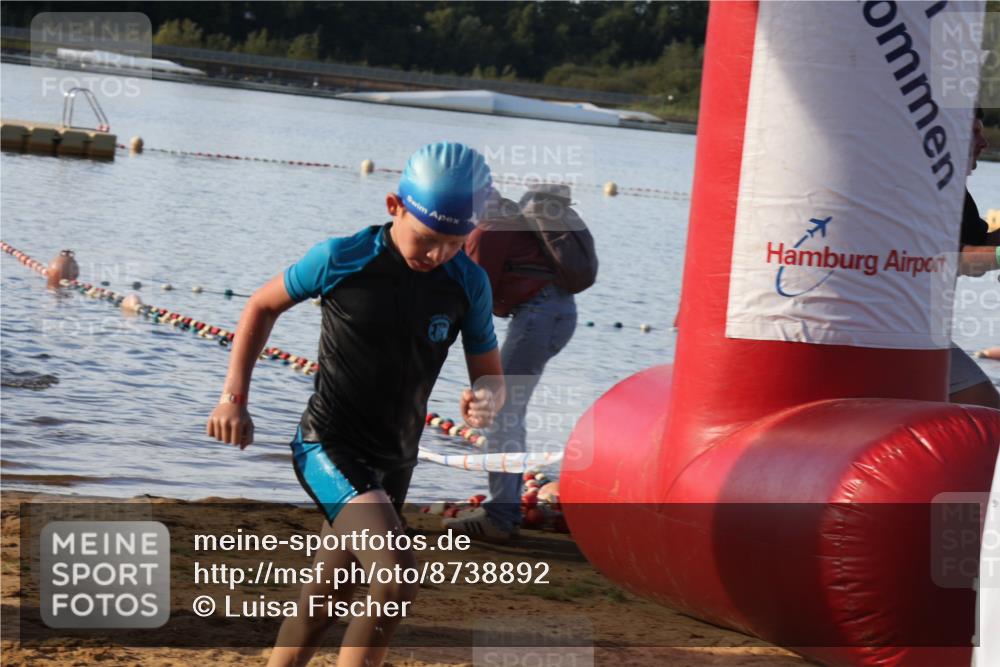 07.09.2025 - 19. Norderstedt Triathlon Luisa Fischer http://msf.ph/oto/8738892 07.09.2025 09:04:14 Schwimmen 22, 24, 43 meine-sportfotos.de