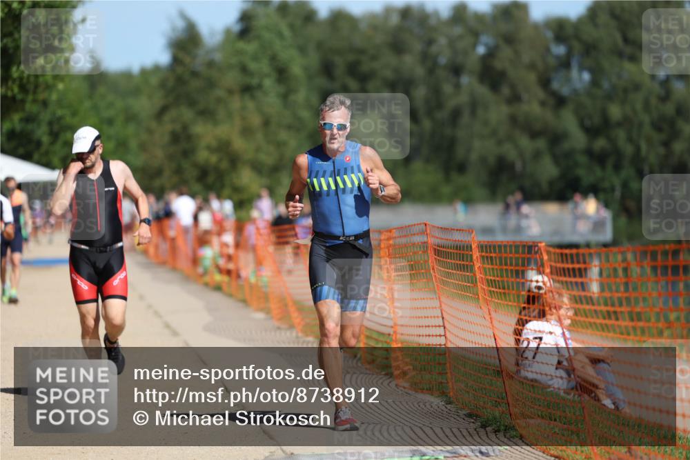 07.09.2025 - 19. Norderstedt Triathlon Michael Strokosch http://msf.ph/oto/8738912 07.09.2025 12:29:30 Laufen 186, 756, 791, 802, 1350 meine-sportfotos.de