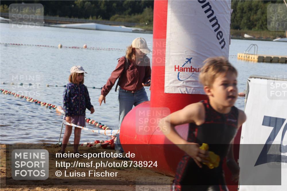 07.09.2025 - 19. Norderstedt Triathlon Luisa Fischer http://msf.ph/oto/8738924 07.09.2025 09:04:17 Schwimmen 22, 24, 43 meine-sportfotos.de