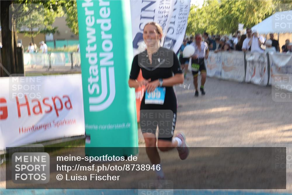 07.09.2025 - 19. Norderstedt Triathlon Luisa Fischer http://msf.ph/oto/8738946 07.09.2025 16:49:03 Ziel 399, 1575, 1589 meine-sportfotos.de