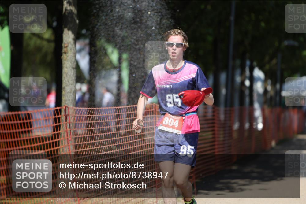 07.09.2025 - 19. Norderstedt Triathlon Michael Strokosch http://msf.ph/oto/8738947 07.09.2025 13:46:40 Laufen 359, 804 meine-sportfotos.de