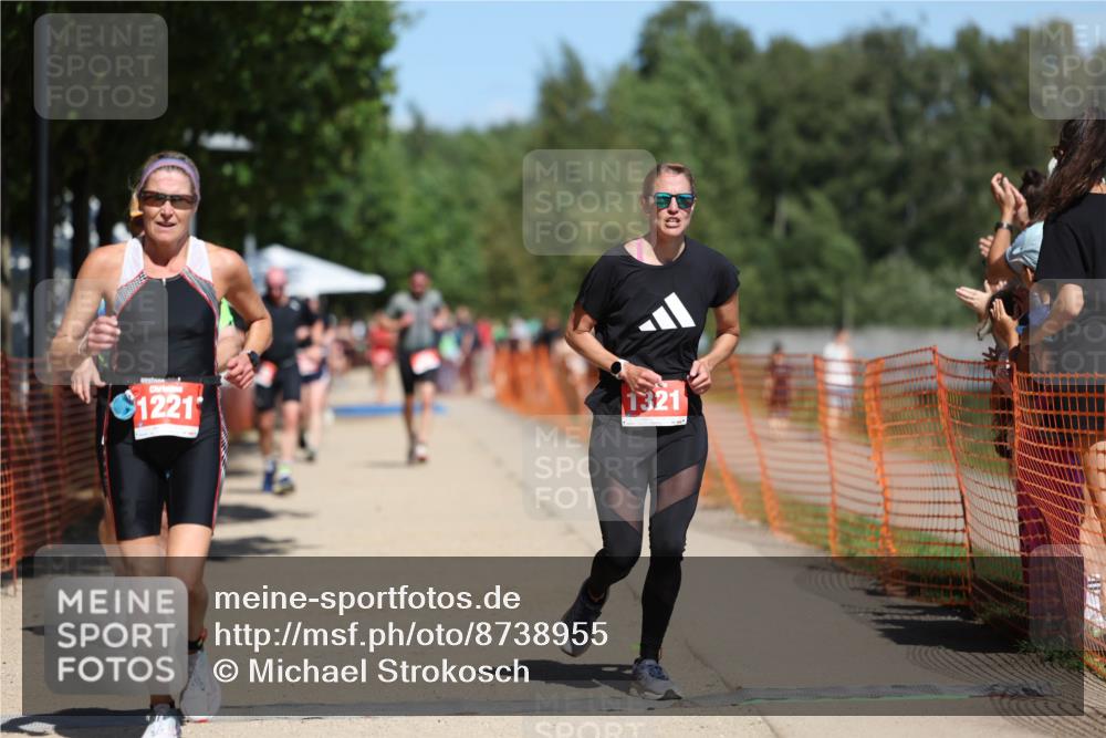 07.09.2025 - 19. Norderstedt Triathlon Michael Strokosch http://msf.ph/oto/8738955 07.09.2025 13:05:49 Laufen 1221, 1237, 1296, 1321 meine-sportfotos.de