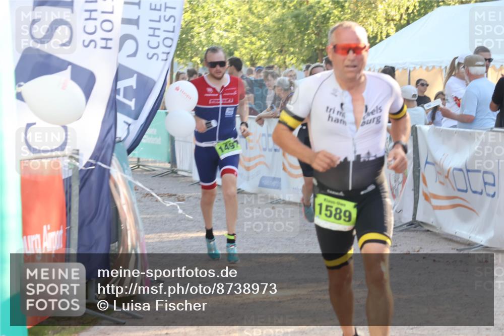 07.09.2025 - 19. Norderstedt Triathlon Luisa Fischer http://msf.ph/oto/8738973 07.09.2025 16:49:06 Ziel 399, 1497, 1589 meine-sportfotos.de