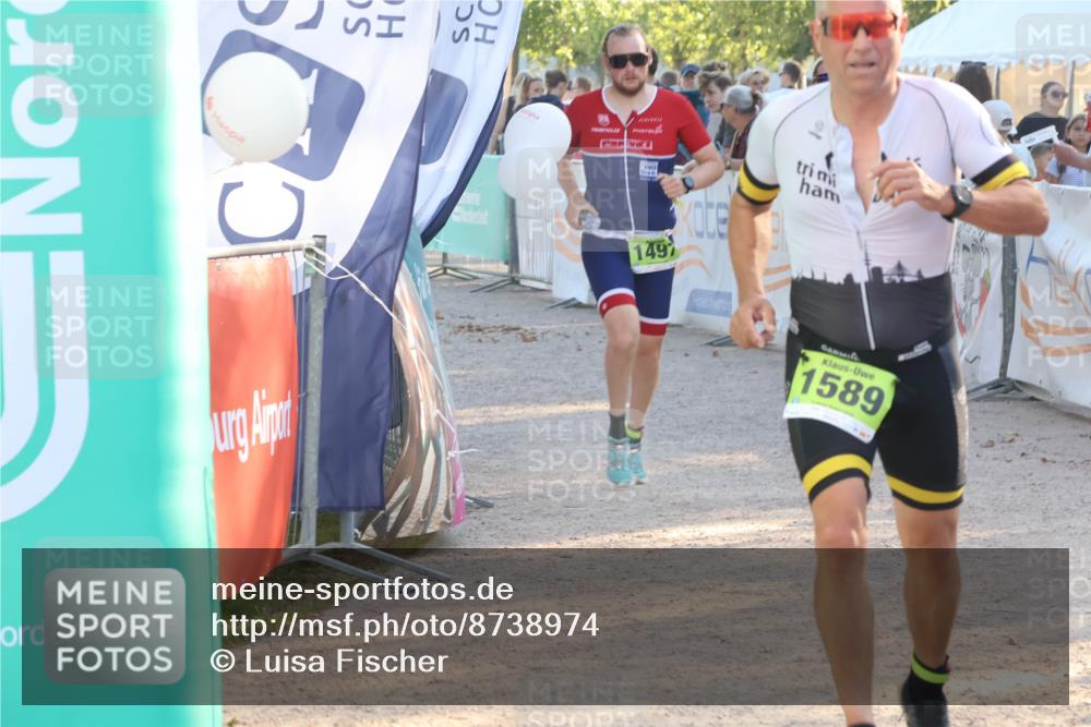 07.09.2025 - 19. Norderstedt Triathlon Luisa Fischer http://msf.ph/oto/8738974 07.09.2025 16:49:06 Ziel 399, 1497, 1589 meine-sportfotos.de
