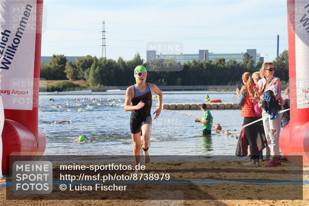 07.09.2025 - 19. Norderstedt Triathlon Luisa Fischer http://msf.ph/oto/8738979 07.09.2025 09:28:22 Schwimmen 553, 633 meine-sportfotos.de