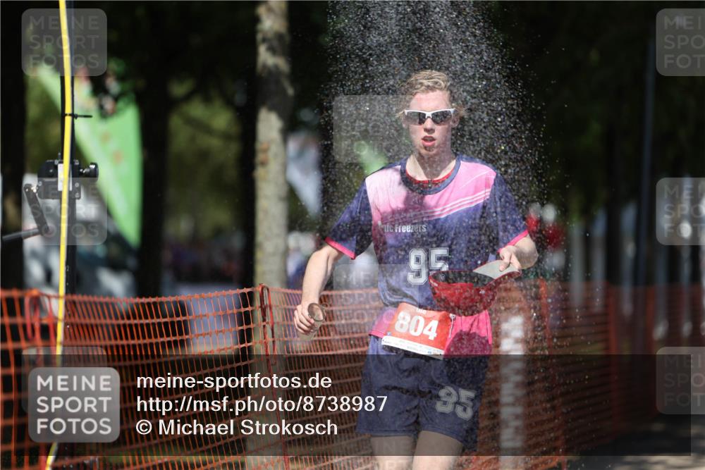 07.09.2025 - 19. Norderstedt Triathlon Michael Strokosch http://msf.ph/oto/8738987 07.09.2025 13:46:40 Laufen 359, 804 meine-sportfotos.de