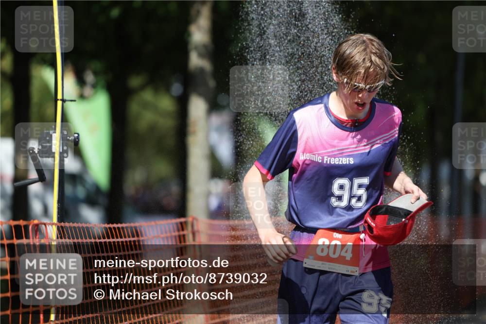 07.09.2025 - 19. Norderstedt Triathlon Michael Strokosch http://msf.ph/oto/8739032 07.09.2025 13:46:41 Laufen 359, 804 meine-sportfotos.de