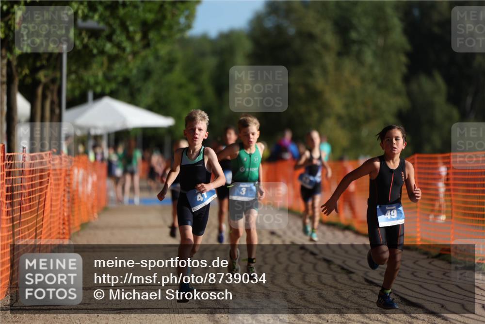 07.09.2025 - 19. Norderstedt Triathlon Michael Strokosch http://msf.ph/oto/8739034 07.09.2025 09:13:19 Laufen 3, 14, 41, 45, 49 meine-sportfotos.de