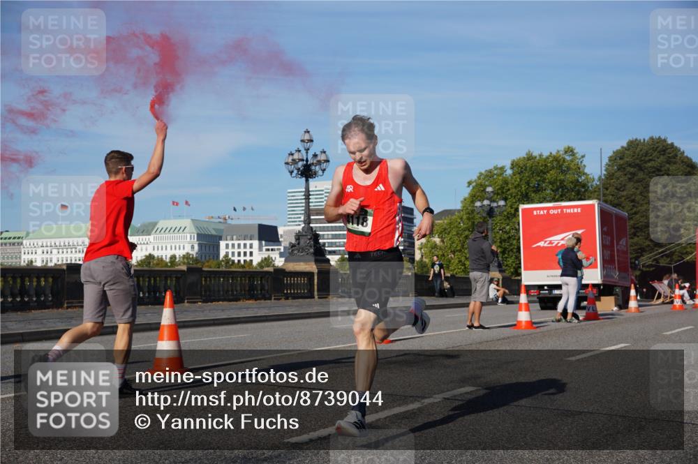 07.09.2025 - BARMER Alsterlauf Yannick Fuchs http://msf.ph/oto/8739044 07.09.2025 09:25:56 Laufen  meine-sportfotos.de