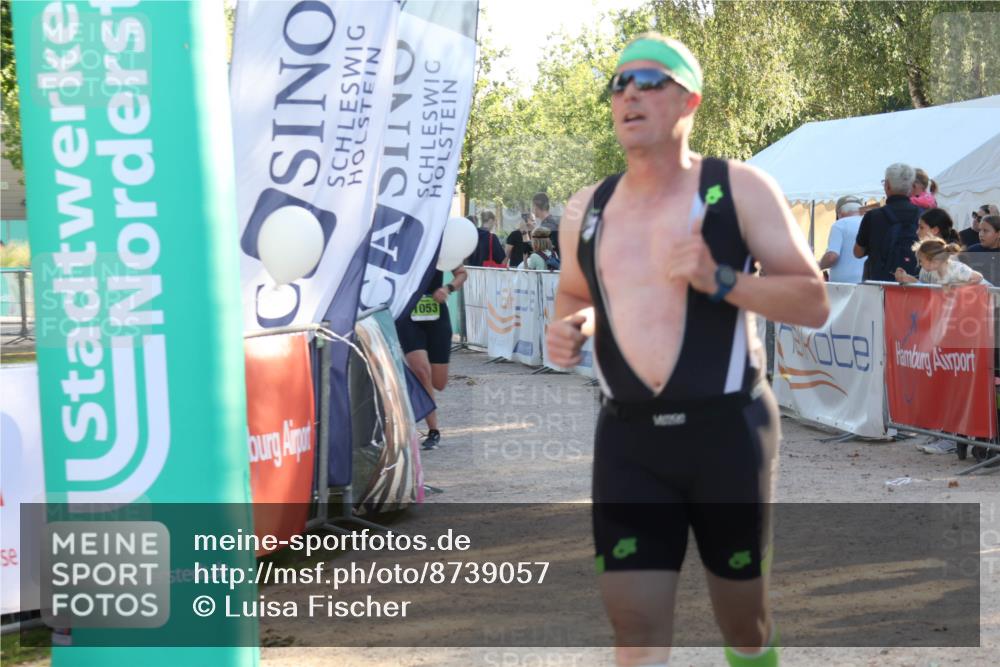 07.09.2025 - 19. Norderstedt Triathlon Luisa Fischer http://msf.ph/oto/8739057 07.09.2025 16:49:17 Ziel 1053, 1103, 1497, 1551 meine-sportfotos.de