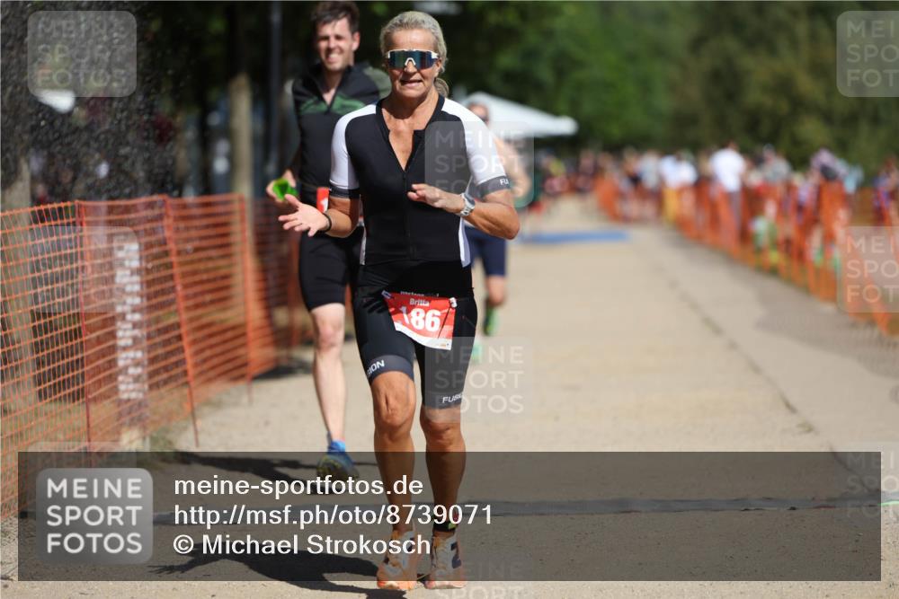 07.09.2025 - 19. Norderstedt Triathlon Michael Strokosch http://msf.ph/oto/8739071 07.09.2025 12:29:35 Laufen 186, 791, 802, 1350, 1351 meine-sportfotos.de