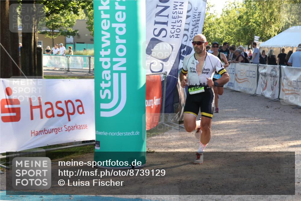 07.09.2025 - 19. Norderstedt Triathlon Luisa Fischer http://msf.ph/oto/8739129 07.09.2025 16:49:24 Ziel 387, 1053, 1551, 1588 meine-sportfotos.de