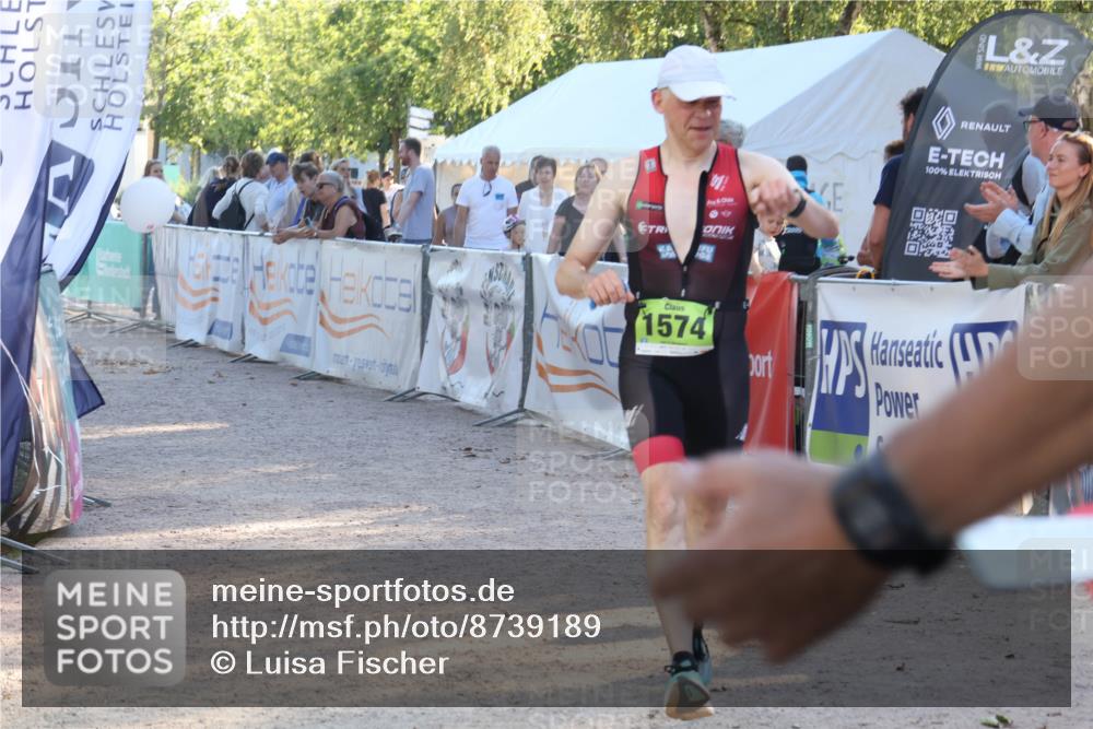 07.09.2025 - 19. Norderstedt Triathlon Luisa Fischer http://msf.ph/oto/8739189 07.09.2025 16:49:37 Ziel 1574 meine-sportfotos.de