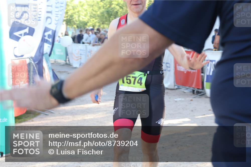 07.09.2025 - 19. Norderstedt Triathlon Luisa Fischer http://msf.ph/oto/8739204 07.09.2025 16:49:39 Ziel 1574 meine-sportfotos.de