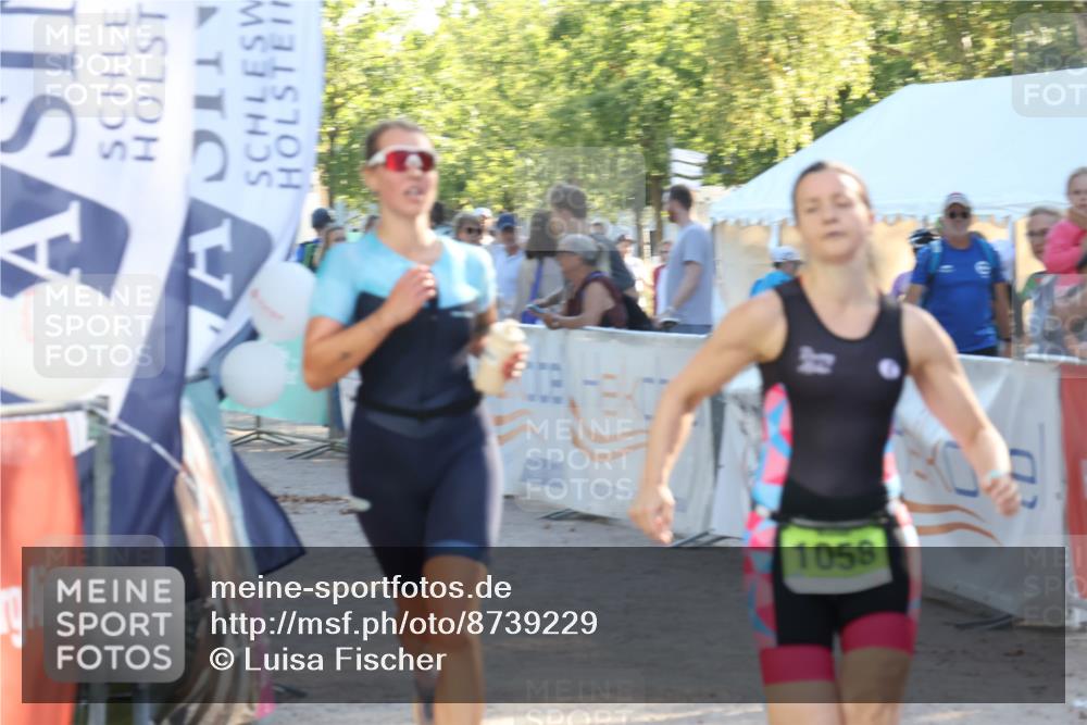 07.09.2025 - 19. Norderstedt Triathlon Luisa Fischer http://msf.ph/oto/8739229 07.09.2025 16:50:09 Ziel 1058, 1096, 1607 meine-sportfotos.de