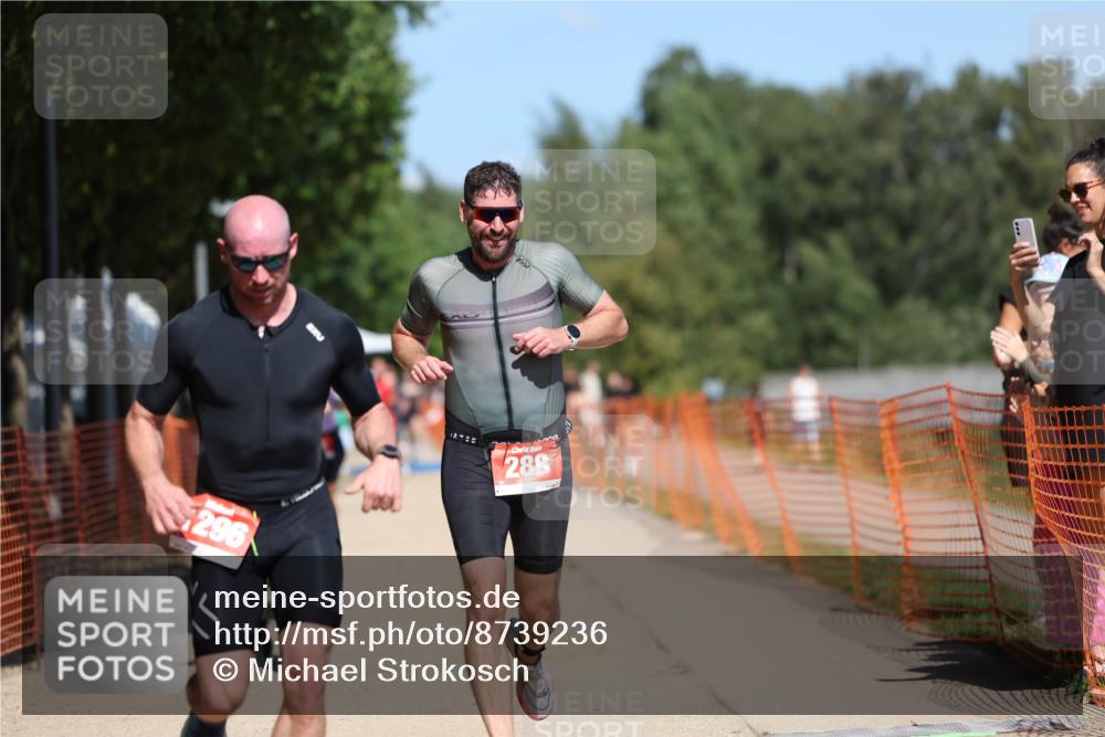 07.09.2025 - 19. Norderstedt Triathlon Michael Strokosch http://msf.ph/oto/8739236 07.09.2025 13:05:57 Laufen 288, 293, 1260, 1296 meine-sportfotos.de