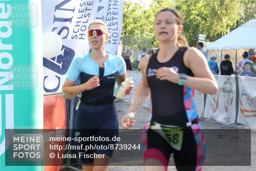 07.09.2025 - 19. Norderstedt Triathlon Luisa Fischer http://msf.ph/oto/8739244 07.09.2025 16:50:10 Ziel 1058, 1096, 1607 meine-sportfotos.de