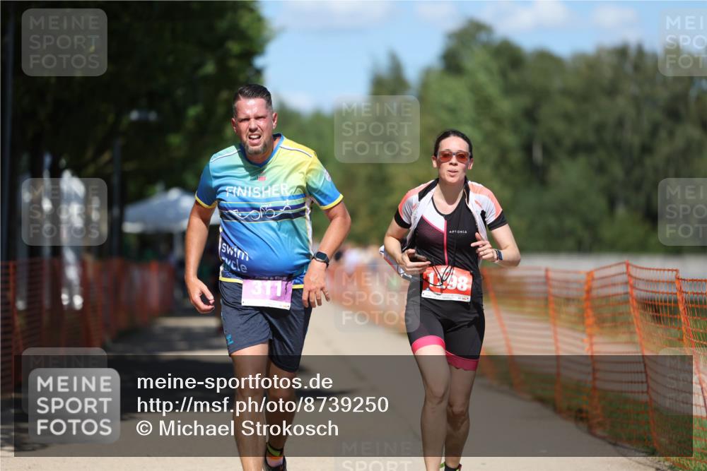 07.09.2025 - 19. Norderstedt Triathlon Michael Strokosch http://msf.ph/oto/8739250 07.09.2025 13:47:48 Laufen 311, 777, 1298 meine-sportfotos.de