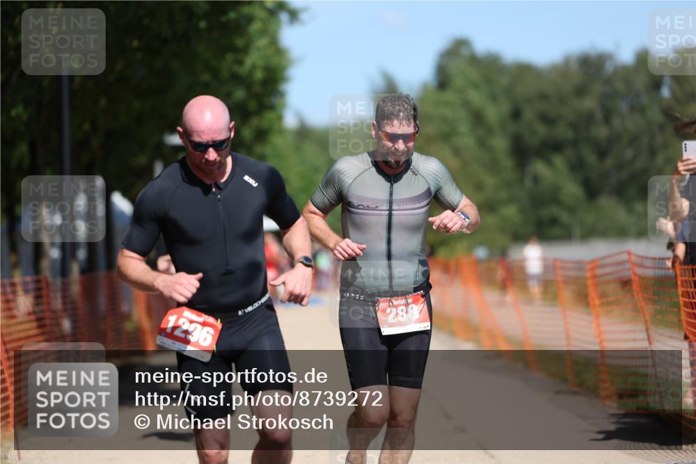 07.09.2025 - 19. Norderstedt Triathlon Michael Strokosch http://msf.ph/oto/8739272 07.09.2025 13:05:57 Laufen 288, 293, 1260, 1296 meine-sportfotos.de