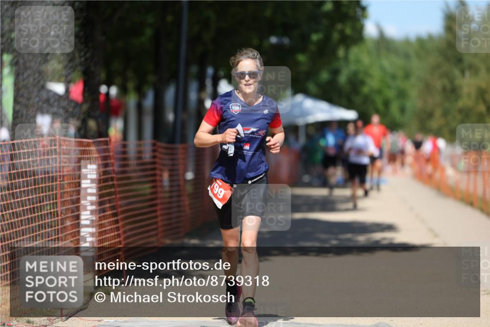 07.09.2025 - 19. Norderstedt Triathlon Michael Strokosch http://msf.ph/oto/8739318 07.09.2025 13:47:57 Laufen 799 meine-sportfotos.de