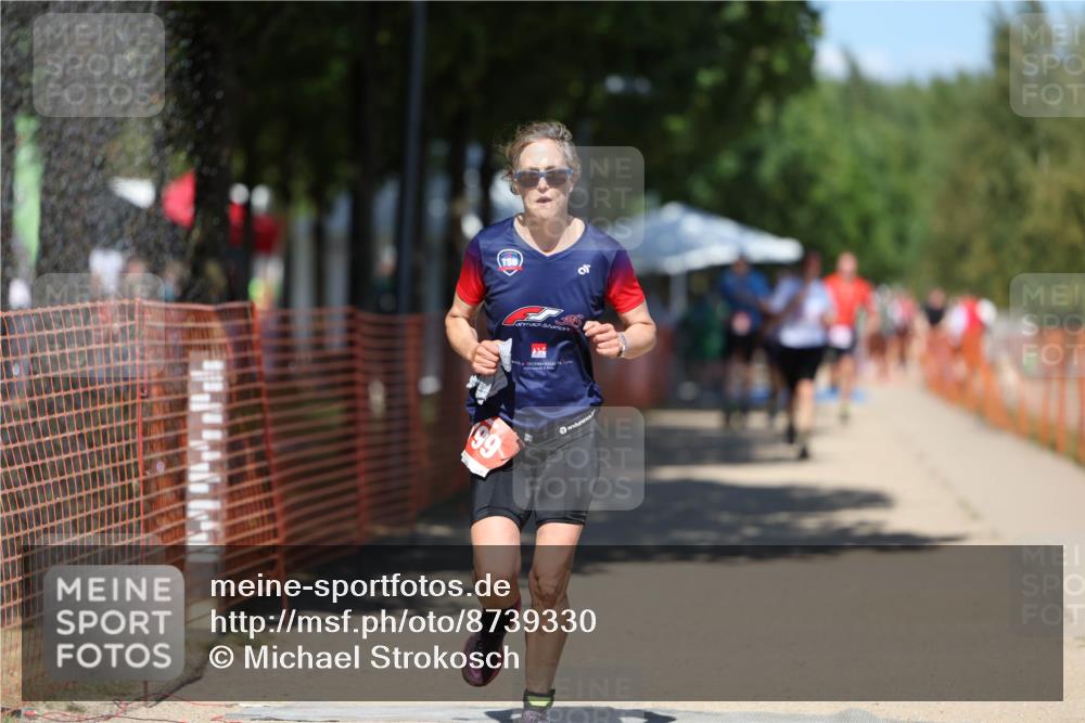 07.09.2025 - 19. Norderstedt Triathlon Michael Strokosch http://msf.ph/oto/8739330 07.09.2025 13:47:58 Laufen 352, 799 meine-sportfotos.de