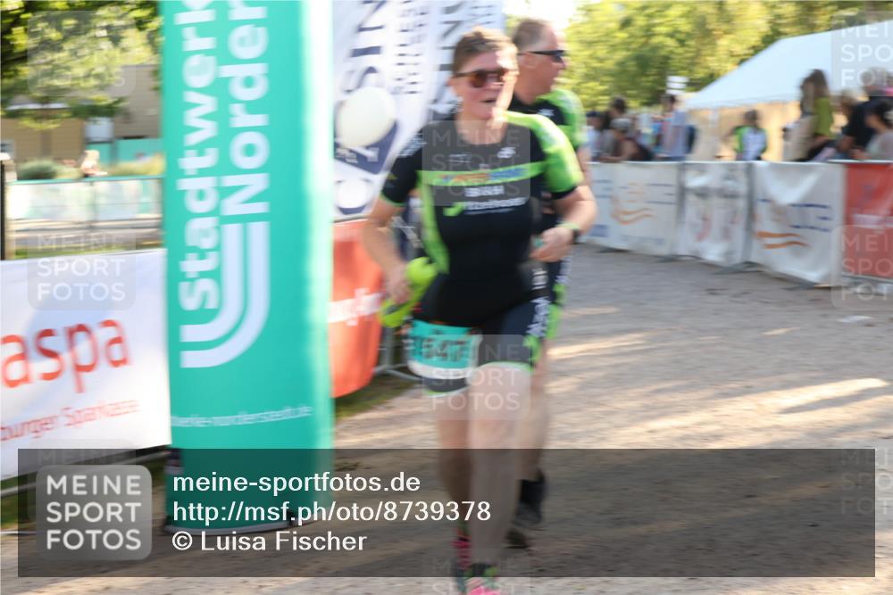 07.09.2025 - 19. Norderstedt Triathlon Luisa Fischer http://msf.ph/oto/8739378 07.09.2025 16:50:47 Ziel 1524, 1547, 1562 meine-sportfotos.de