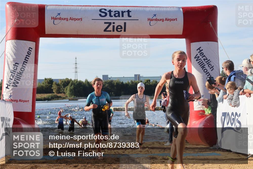 07.09.2025 - 19. Norderstedt Triathlon Luisa Fischer http://msf.ph/oto/8739383 07.09.2025 09:29:24 Schwimmen 554, 562, 567, 570, 586, 588, 591, 604, 606, 613 meine-sportfotos.de